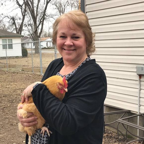 Meet your Posher, Carol - Picture 1 of 1